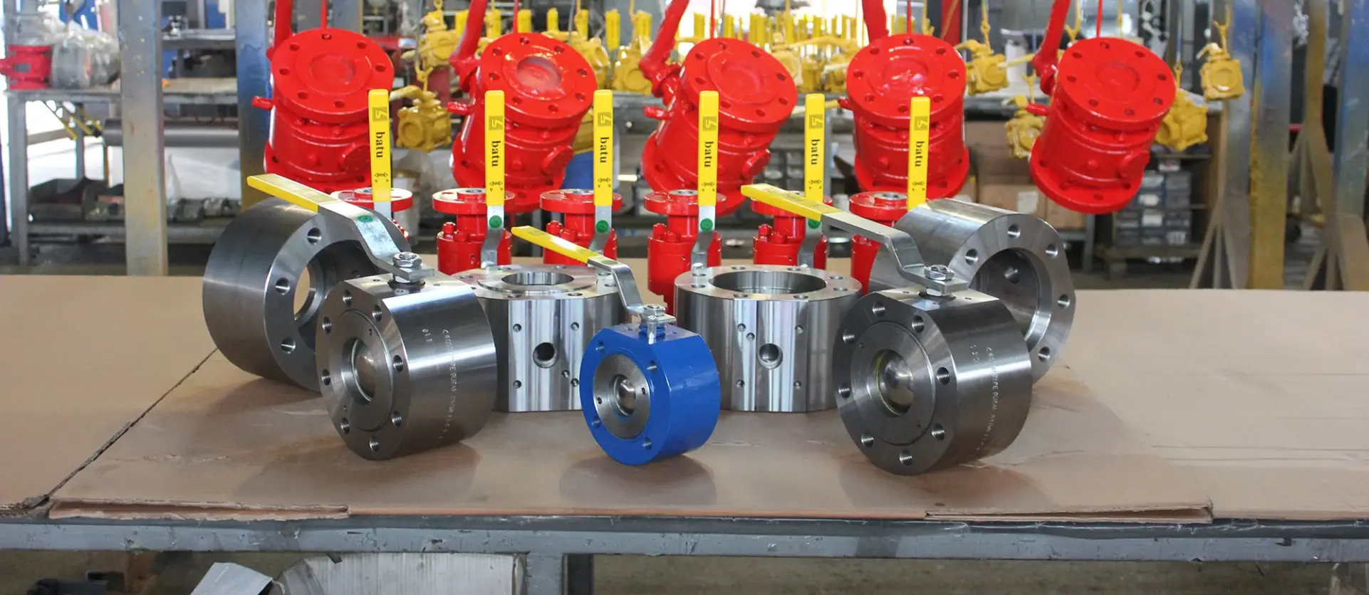 High pressure wafer type ball valve